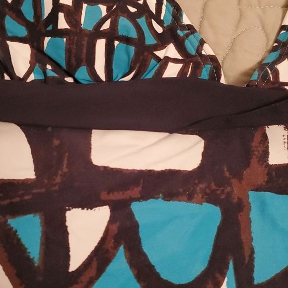 DKNY SWIM top size small halter style tankini * - Picture 4 of 6